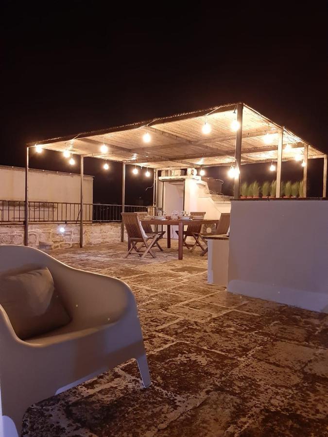 דירות ג'ובינאצו Casa Arco Bianco מראה חיצוני תמונה