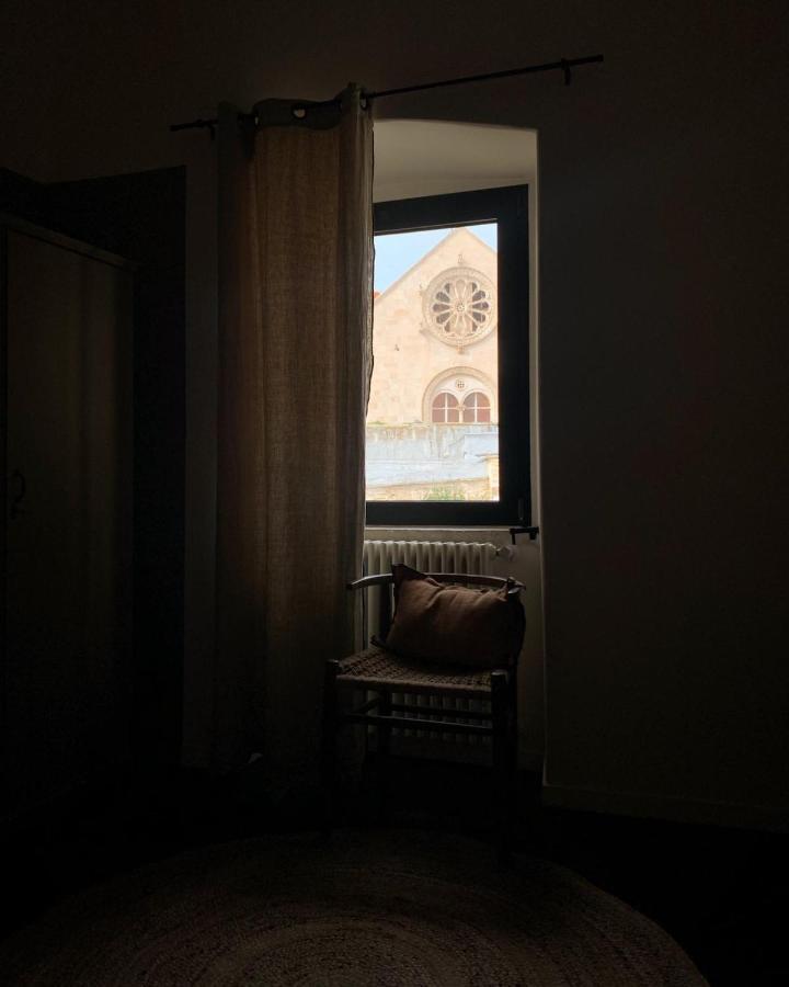 דירות ג'ובינאצו Casa Arco Bianco מראה חיצוני תמונה